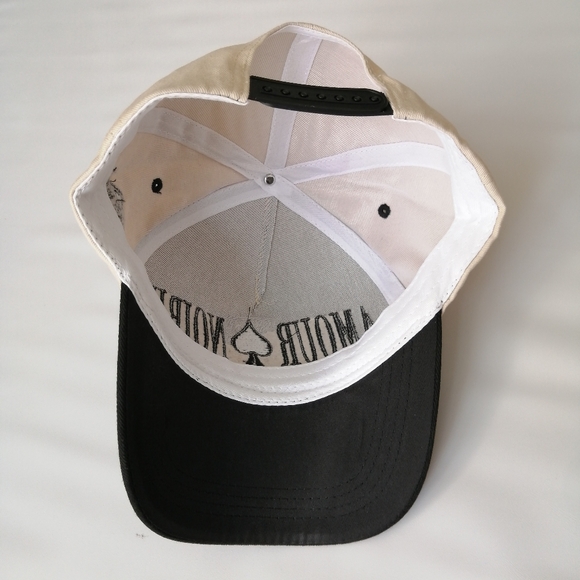 Amour Noire Trucker Cap NWOT - Picture 8 of 8
